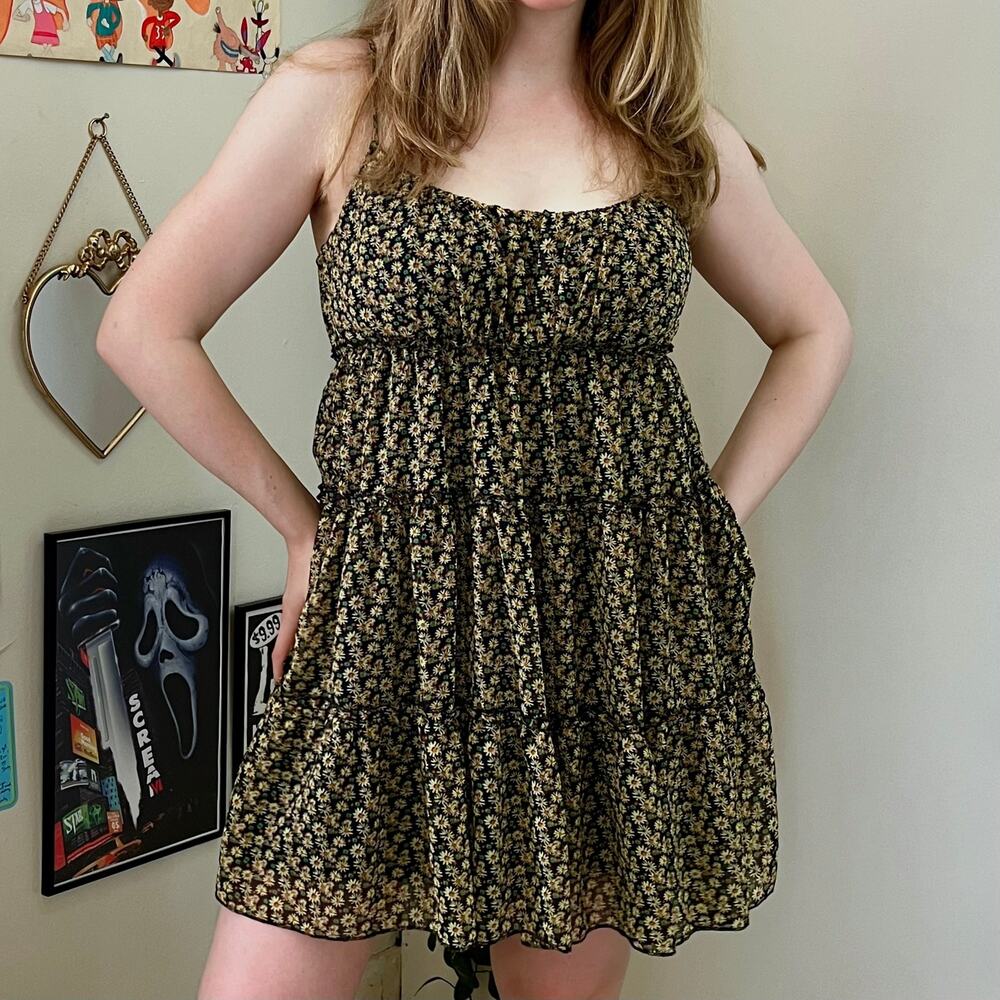 Trixxi Yellow Floral Sun Dress Size L/XL Juniors